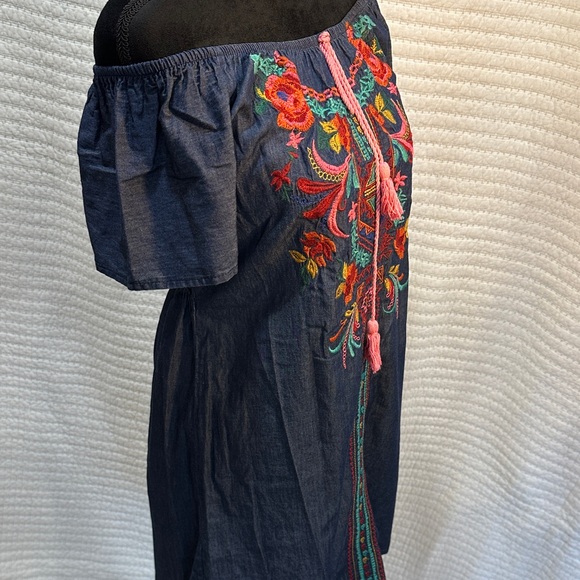 Navy Floral Embroidered On Off Shoulder Mini Dress Size Small - Picture 8 of 11